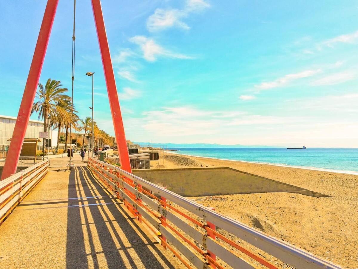 Modern & Bright Flat - 2 Min From The Sea Leilighet Savona Eksteriør bilde